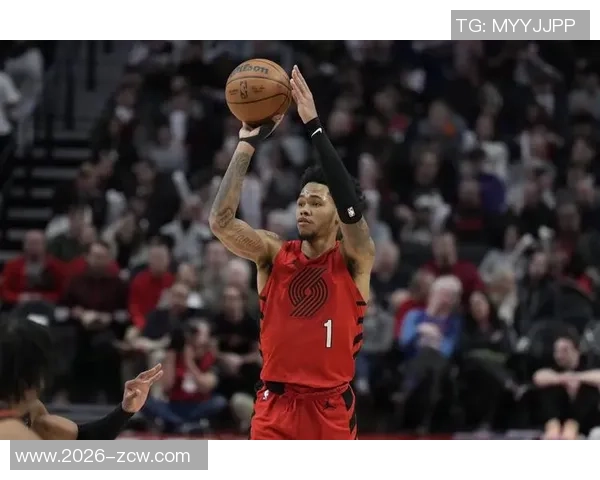 安芬尼西蒙斯：全力以赴展现团队风格篮球的决心与准备