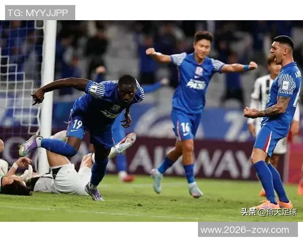 柔佛后卫与陈威赛后闲聊回顾48脚打门的精彩对决